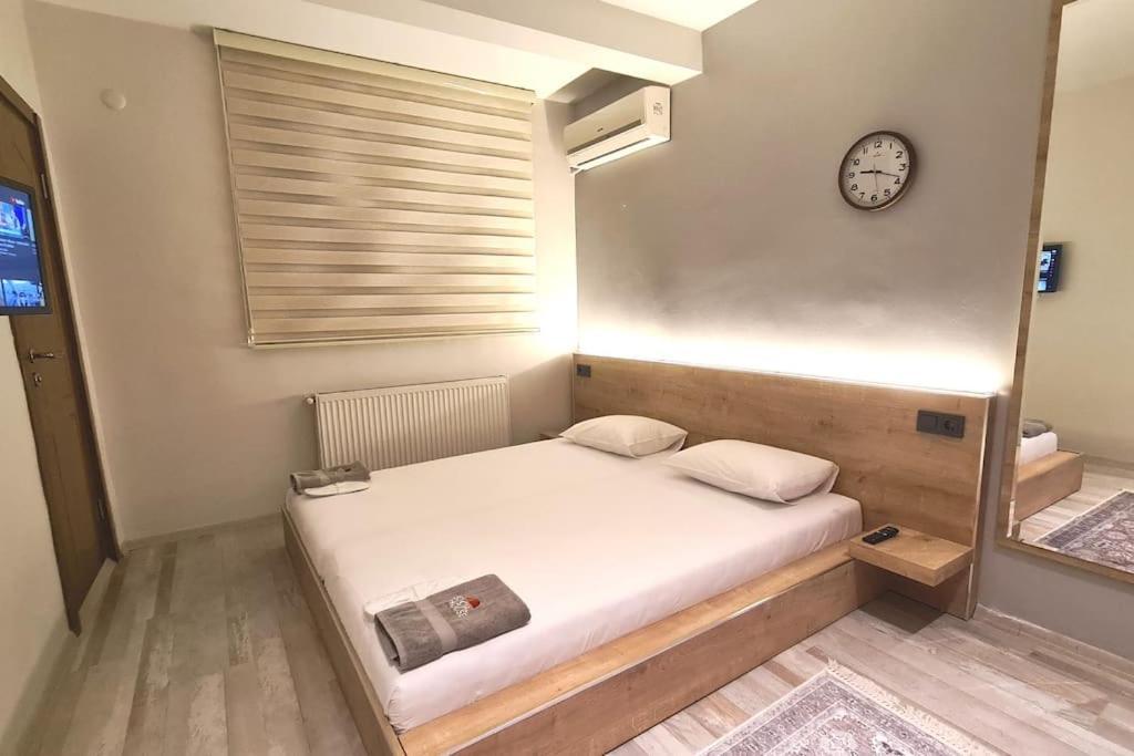 Hotel Social House Mil à Istambul Extérieur photo